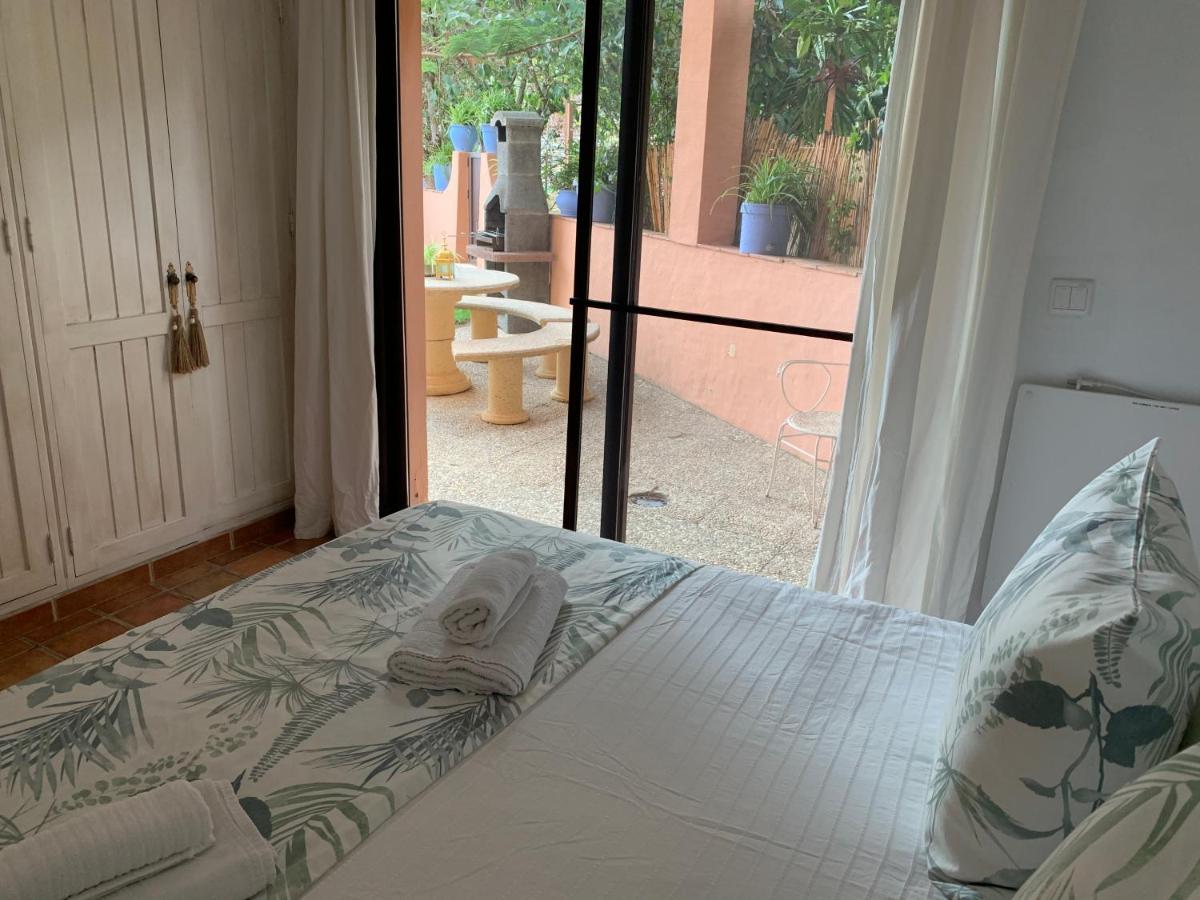 Apartment La Pena Rojo Wifi Tarifa Luaran gambar